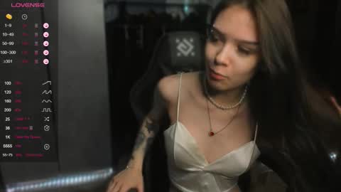 Snapshot of sweetydeviliya chatting on 09.10.25 sweetydeviliya online show from 09.10.25