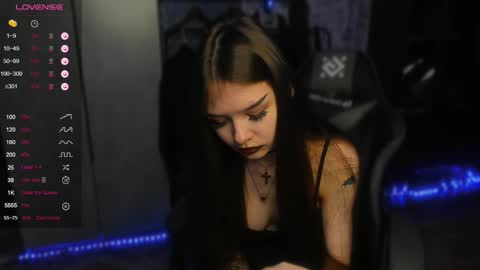 Snapshot of sweetydeviliya chatting on 10.13.25 sweetydeviliya online show from 10.13.25