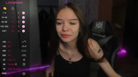 Snapshot of sweetydeviliya chatting on 11.17.25 sweetydeviliya online show from 11.17.25