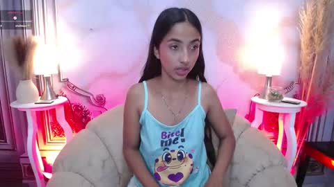 LAURA online show from 10.08.25