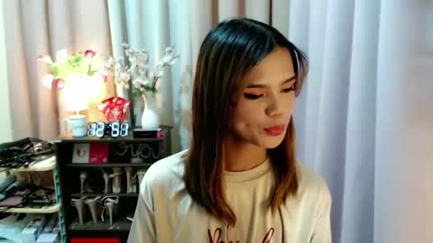 Snapshot of sweetytrannygirlxx chatting on 02.18.26 Megan online show from 02.18.26