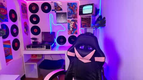 Catalina online show from 03.11.25