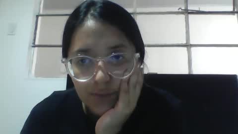 sweetyypeach online show from 02.13.25