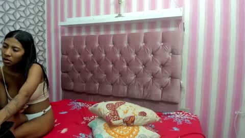 Snapshot of swett_lady_ chatting on 02.23.25 swett_lady_ online show from 02.23.25