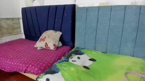 Snapshot of swett_lady_ chatting on 09.27.25 swett_lady_ online show from 09.27.25