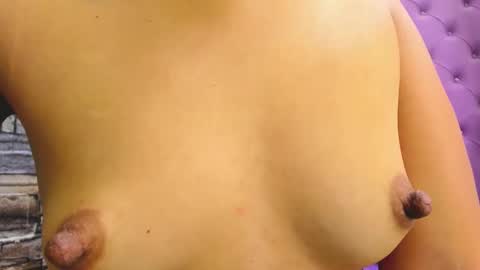 Snapshot of swett_storm chatting on 12.31.24 swett_storm online show from 12.31.24