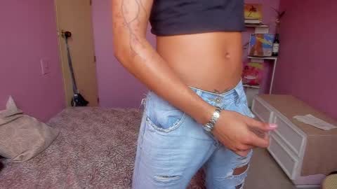 Snapshot of swettcabol chatting on 12.30.24 swettcabol online show from 12.30.24