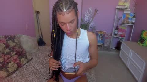 Snapshot of swettcabol chatting on 01.09.25 swettcabol online show from 01.09.25