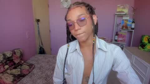 Snapshot of swettcabol chatting on 01.10.25 swettcabol online show from 01.10.25