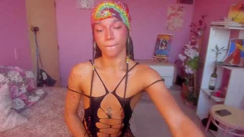 Snapshot of swettcabol chatting on 01.14.25 swettcabol online show from 01.14.25