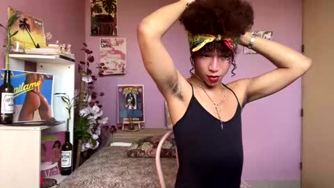 Snapshot of swettcabol chatting on 02.05.25 swettcabol online show from 02.05.25