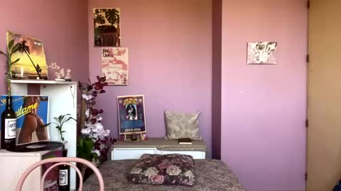 Snapshot of swettcabol chatting on 02.18.25 swettcabol online show from 02.18.25