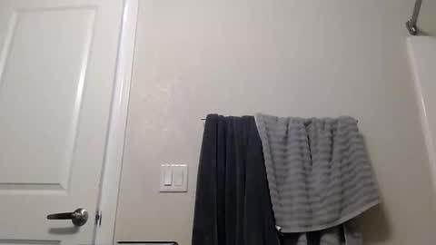 swollenhelmenthead online show from 12.28.24