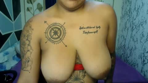 Snapshot of swt_bianca chatting on 02.12.25 Bianca online show from 02.12.25