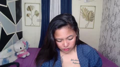 Snapshot of swt_bianca chatting on 02.15.25 Bianca online show from 02.15.25