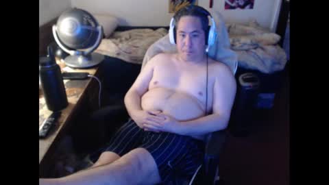 Snapshot of sxykoreandick chatting on 09.26.25 Rick Hard online show from 09.26.25