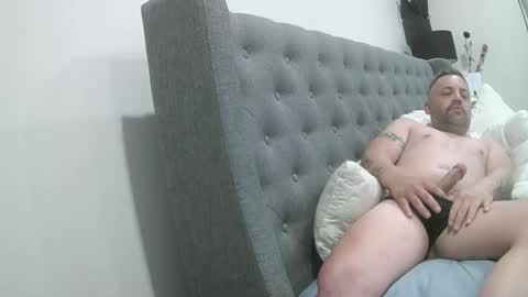 Snapshot of sxylegsturnmeon chatting on 02.12.26 sxylegsturnmeon online show from 02.12.26