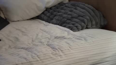 Snapshot of sxymn123 chatting on 02.13.25 SissyDenver online show from 02.13.25