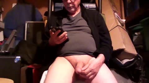 Snapshot of syevecrl chatting on 11.29.25 syevecrl online show from 11.29.25