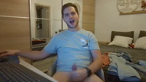 Snapshot of syl092 chatting on 11.04.25 syl092 online show from 11.04.25