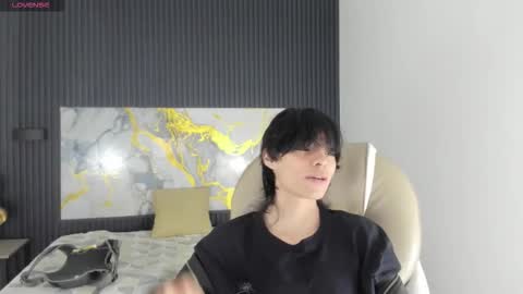 sylasfrost online show from 12.05.25