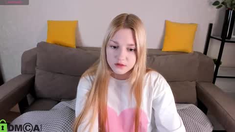 Sylvia online show from 10.10.25