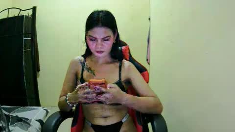 sylviafoxxx online show from 04.06.26