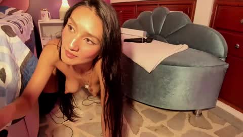 Sylvia Leos online show from 12.29.24