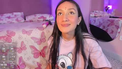 Sylvia Leos online show from 02.28.25