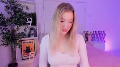 Ellie online show from 02.10.26