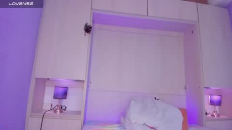 t4mmy_ online show from 12.17.24