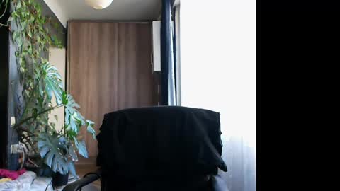 Snapshot of t_huracane chatting on 01.02.25 Huracane online show from 01.02.25