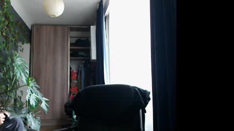 Snapshot of t_huracane chatting on 01.27.25 Huracane online show from 01.27.25