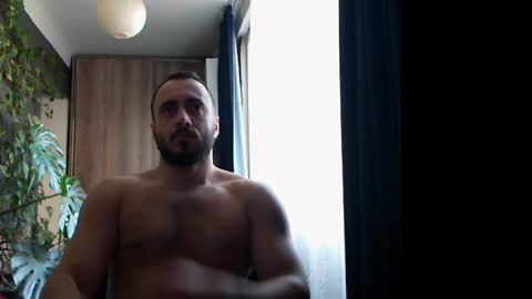 Snapshot of t_huracane chatting on 01.28.25 Huracane online show from 01.28.25