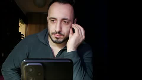 Snapshot of t_huracane chatting on 02.02.25 Huracane online show from 02.02.25