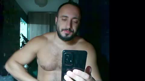 Snapshot of t_huracane chatting on 10.25.25 Huracane online show from 10.25.25