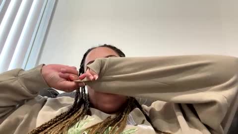 t_princess_t online show from 12.17.24