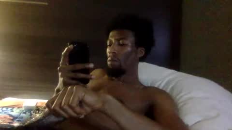 Snapshot of taejhon chatting on 09.15.25 Taejhon online show from 09.15.25