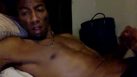 Snapshot of taejhon chatting on 10.14.25 Taejhon online show from 10.14.25