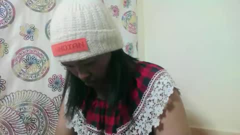 Snapshot of tahiniah chatting on 03.17.26 tahiniah online show from 03.17.26