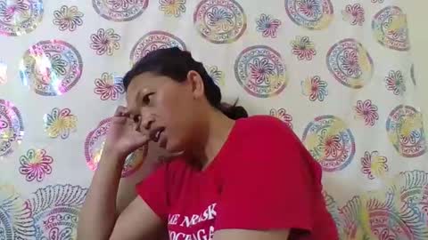 Snapshot of tahiniah chatting on 04.02.26 tahiniah online show from 04.02.26