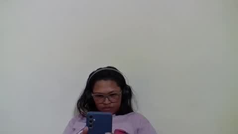 Snapshot of tahiniah chatting on 04.30.26 tahiniah online show from 04.30.26