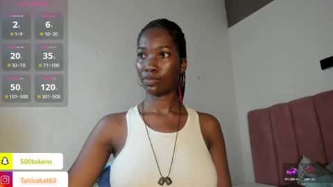 Snapshot of tahira_21 chatting on 06.21.26 Tahira online show from 06.21.26