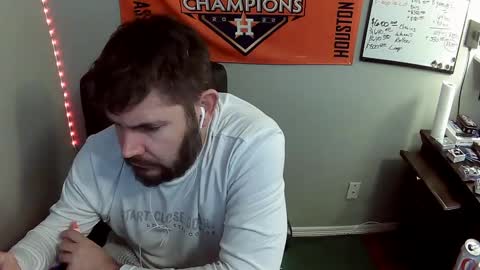 TaintNuzzler online show from 09.09.25