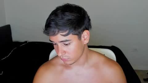 Snapshot of tairoanddagnye chatting on 01.27.25 Tairo online show from 01.27.25