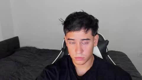 Snapshot of tairoanddagnye chatting on 02.11.25 Tairo online show from 02.11.25