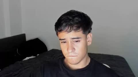 Snapshot of tairoanddagnye chatting on 02.14.25 Tairo online show from 02.14.25