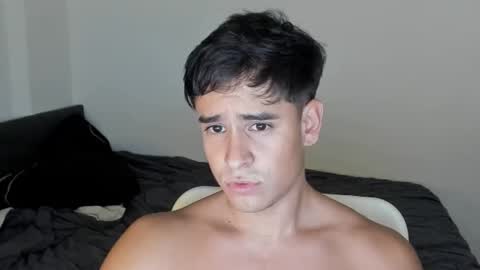 Snapshot of tairoanddagnye chatting on 02.15.25 Tairo online show from 02.15.25