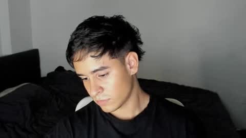 Snapshot of tairoanddagnye chatting on 02.17.25 Tairo online show from 02.17.25