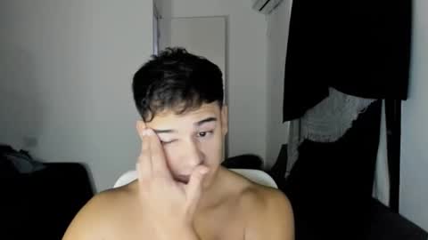 Snapshot of tairoanddagnye chatting on 03.11.25 Tairo online show from 03.11.25